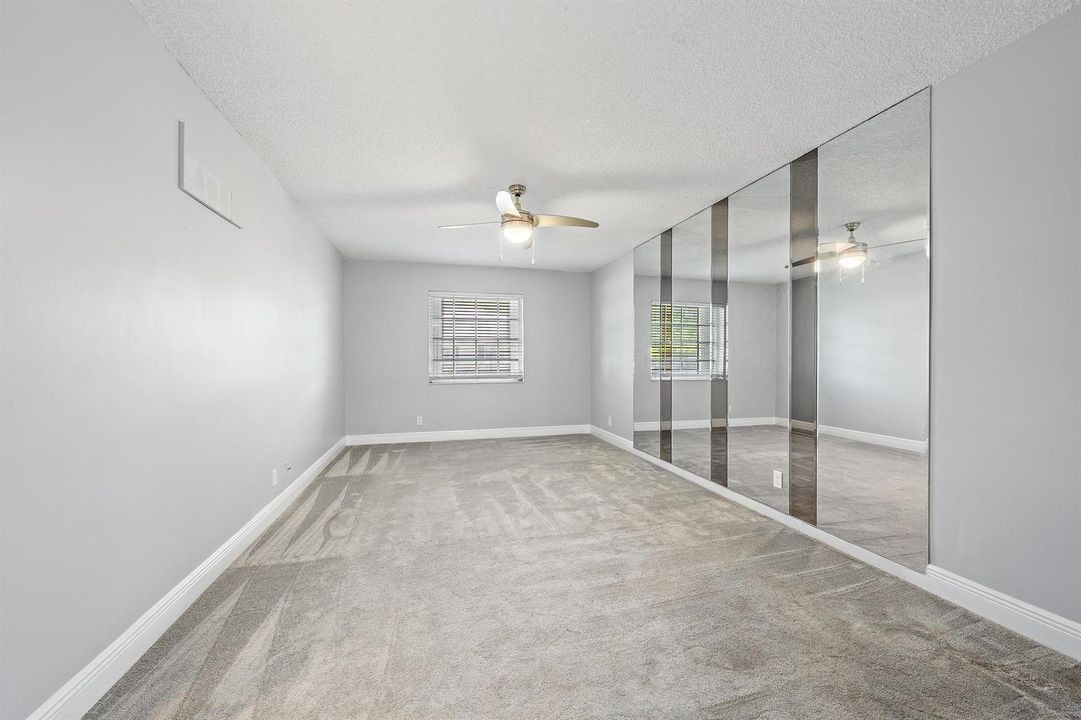 10168 S 40th Trail 278-6