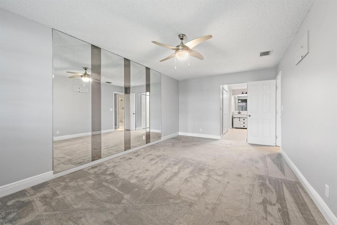 10168 S 40th Trail 278-7
