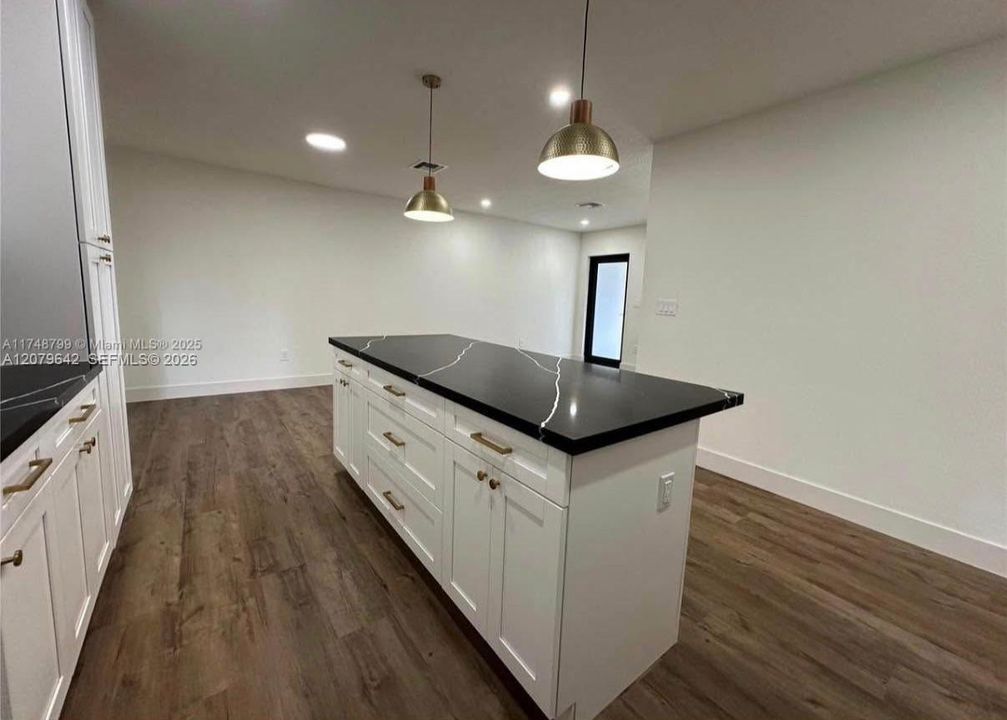 For Rent: $3,400 (3 beds, 2 baths, 1739 Square Feet)