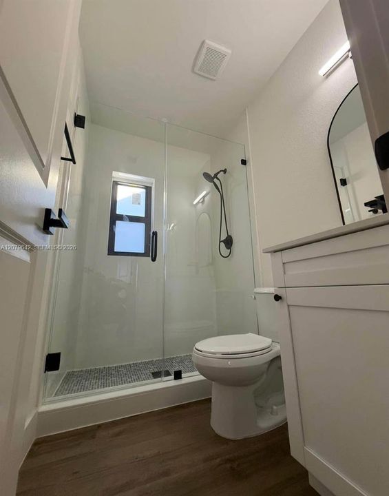 For Rent: $3,400 (3 beds, 2 baths, 1739 Square Feet)