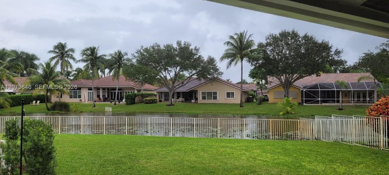 For Rent: $2,500 (1 beds, 1 baths, 3974 Square Feet)