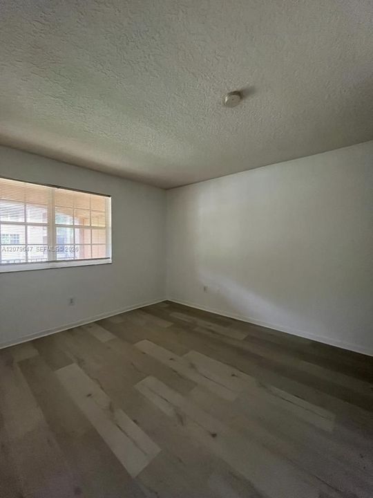 En Venta: $325,000 (2 camas, 2 baños, 1130 Pies cuadrados)