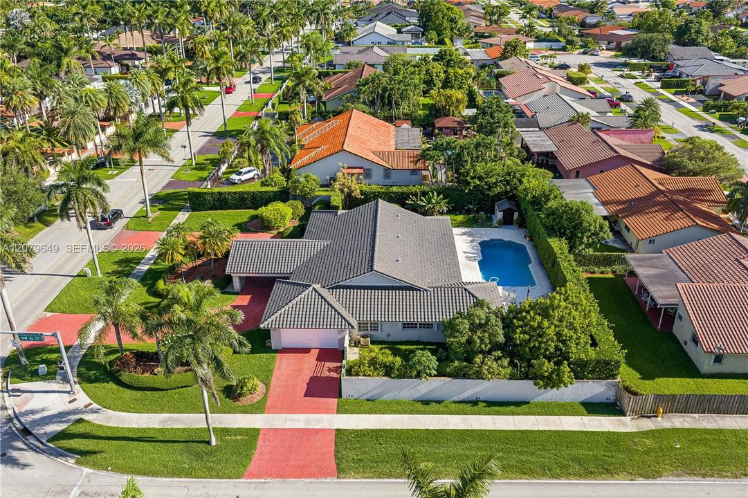 На продажу: $1,450,000 (4 спален, 3 ванн, 2926 Квадратных фут)