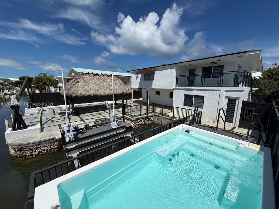 For Sale: $1,450,000 (4 beds, 4 baths, 2226 Square Feet)