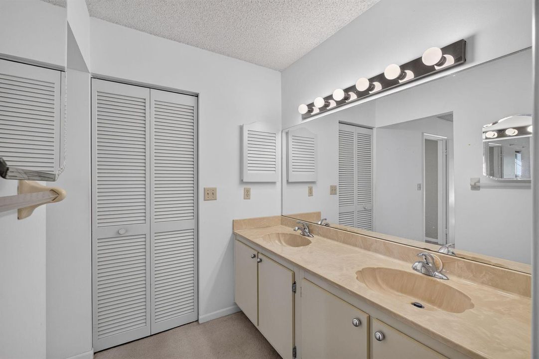 Double sinks