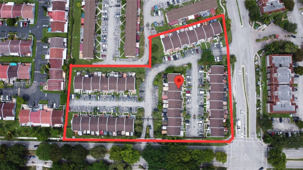 На продажу: $389,900 (2 спален, 1 ванн, 980 Квадратных фут)