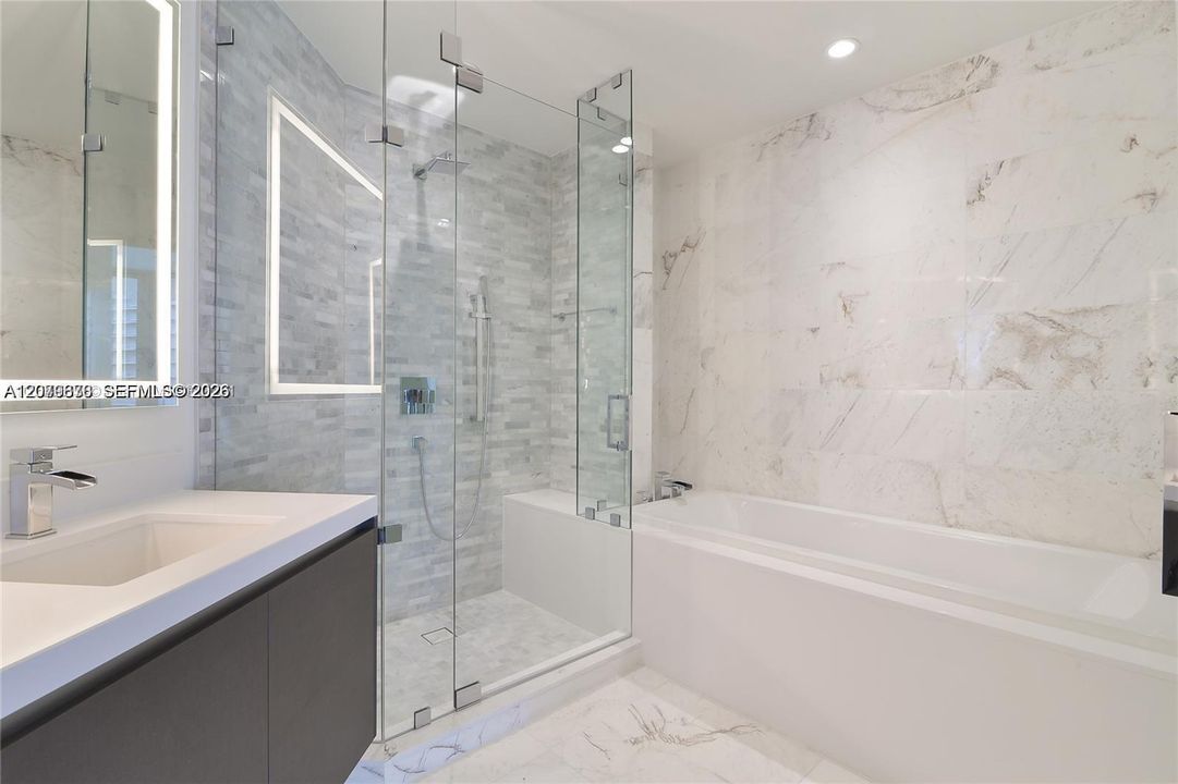 For Rent: $8,000 (2 beds, 3 baths, 1753 Square Feet)