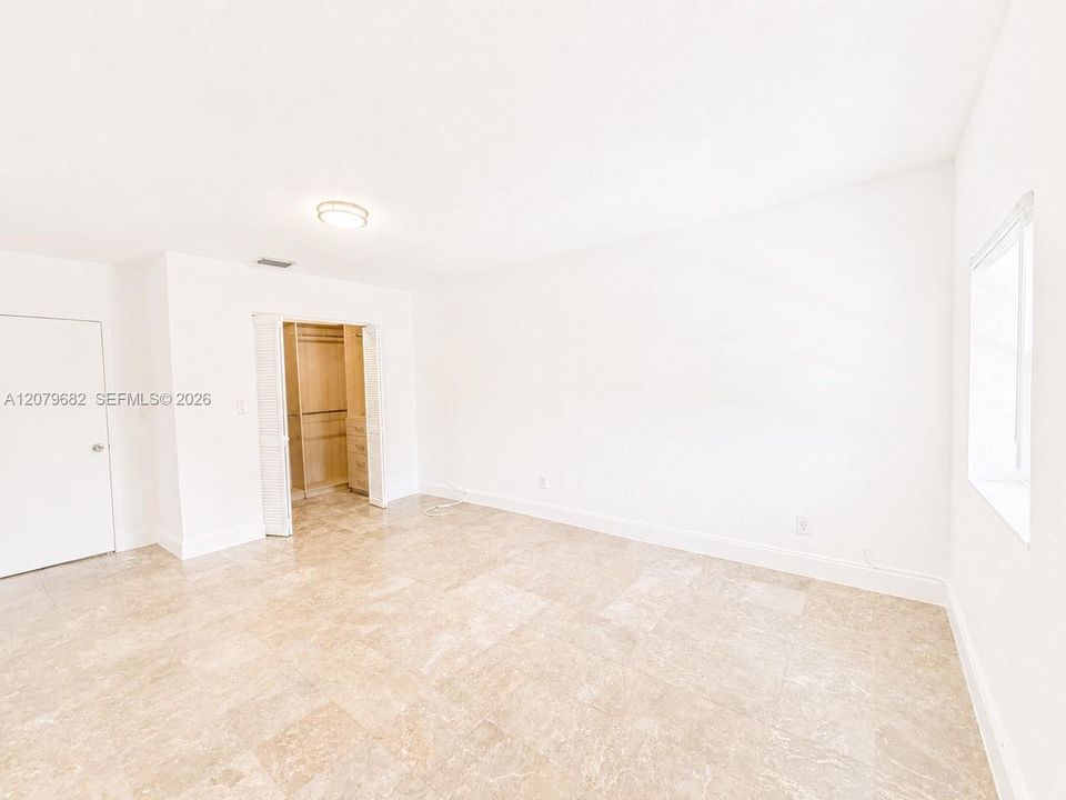 For Rent: $2,950 (2 beds, 2 baths, 1824 Square Feet)