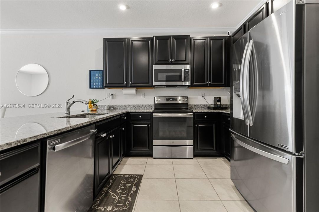 В аренду: $3,200 (4 спален, 2 ванн, 1530 Квадратных фут)