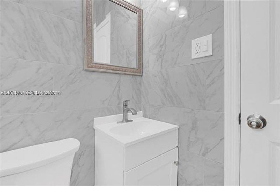 На продажу: $515,000 (0 спален, 0 ванн, 1266 Квадратных фут)