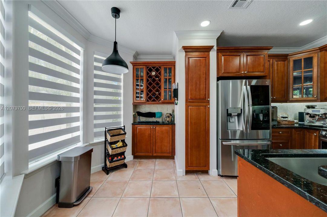 En Renta: $4,000 (4 camas, 2 baños, 2141 Pies cuadrados)
