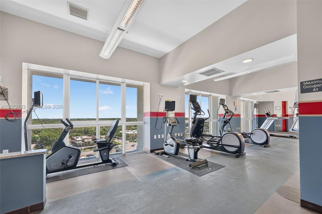 For Sale: $390,000 (2 beds, 2 baths, 1164 Square Feet)