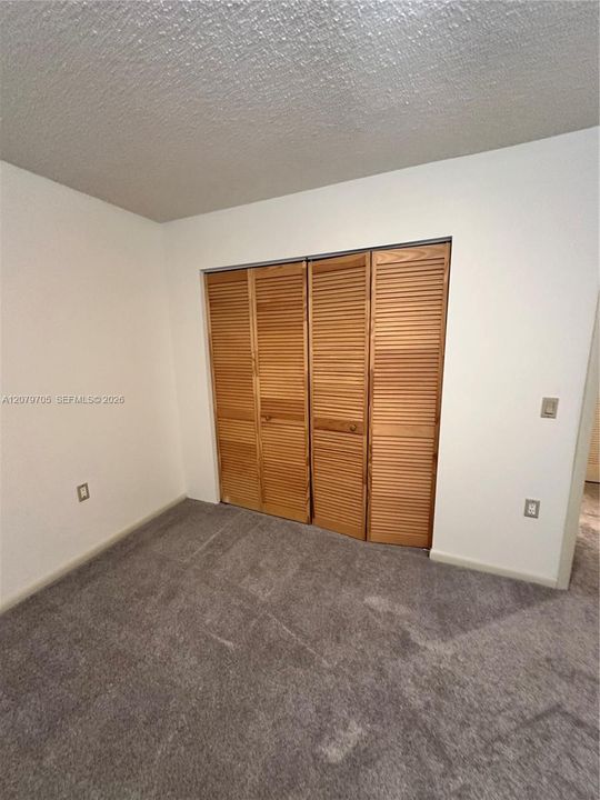 For Sale: $179,000 (2 beds, 2 baths, 1385 Square Feet)