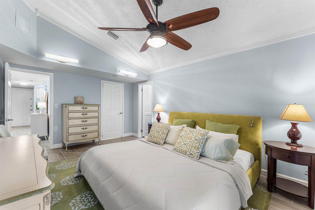 022-559Northwest38thTerrace-DeerfieldBea