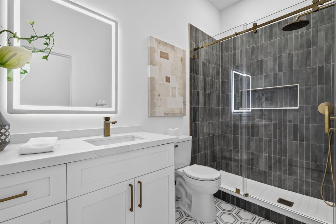 Guest Bathroom