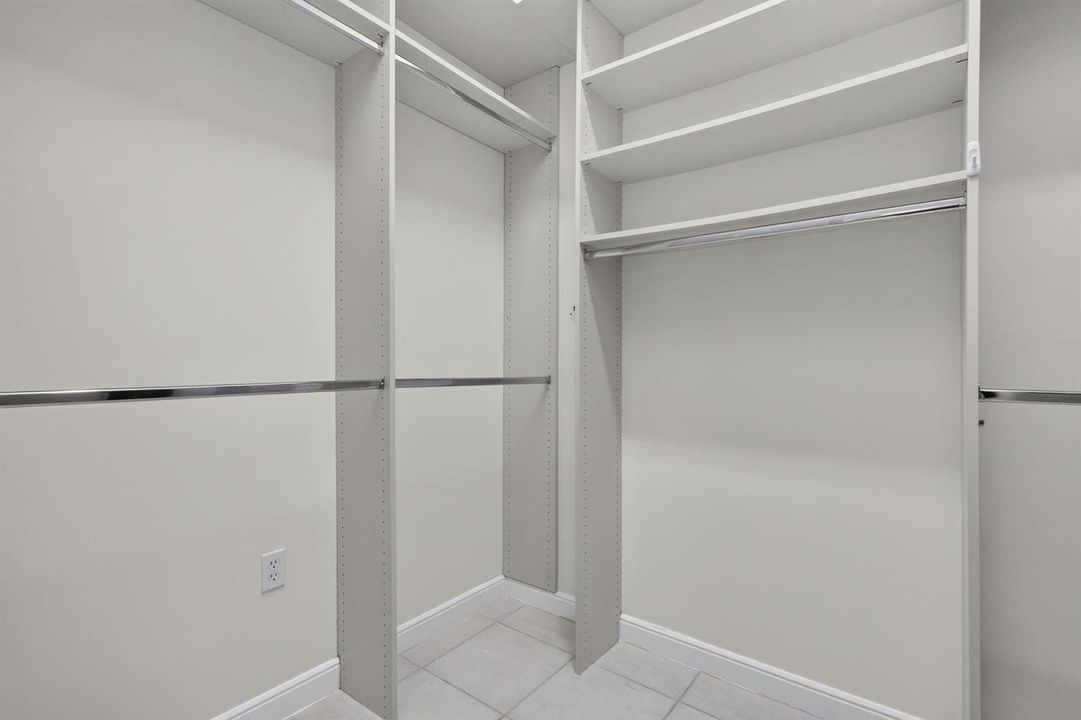 Walk In Closet