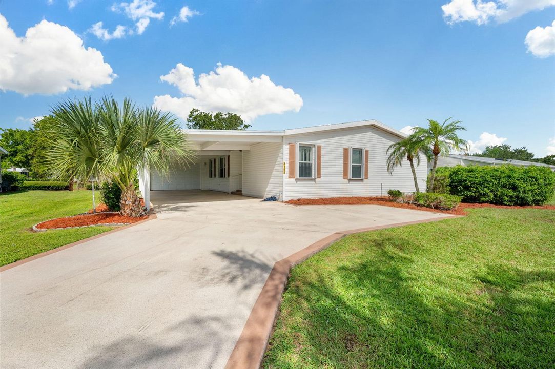 1-web-or-mls-8185 14th Hole Dr - 1