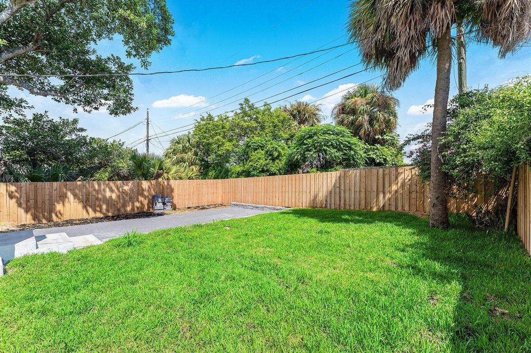 030-1150West25thStreet-RivieraBeach-FL-3