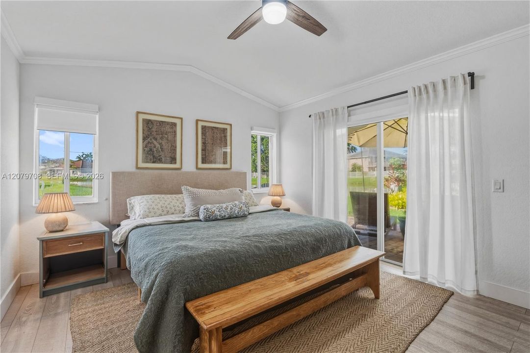 For Rent: $4,200 (3 beds, 2 baths, 1420 Square Feet)