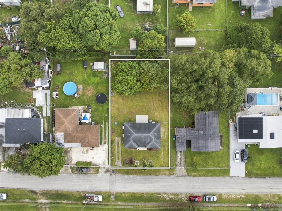 En Venta: $425,000 (3 camas, 2 baños, 1170 Pies cuadrados)