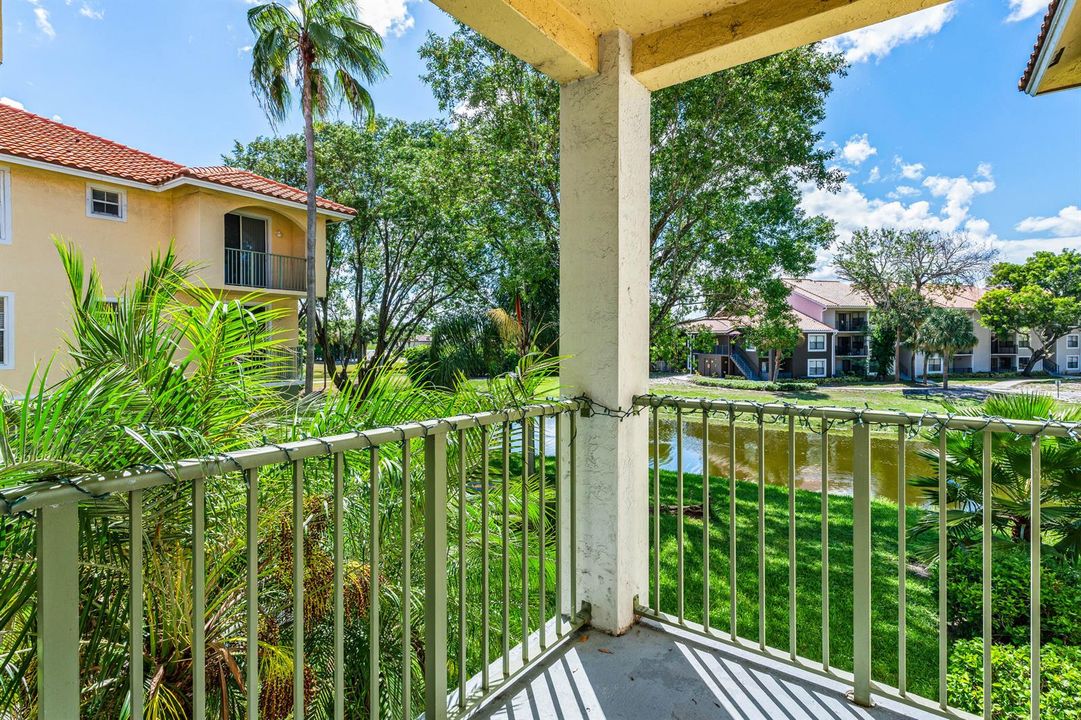 013-1951BrandywineRoad-WestPalmBeach-FL-