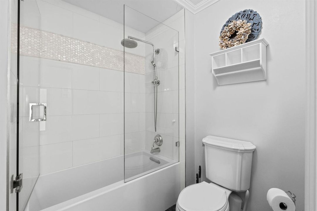 54-web-or-mls-A7406598