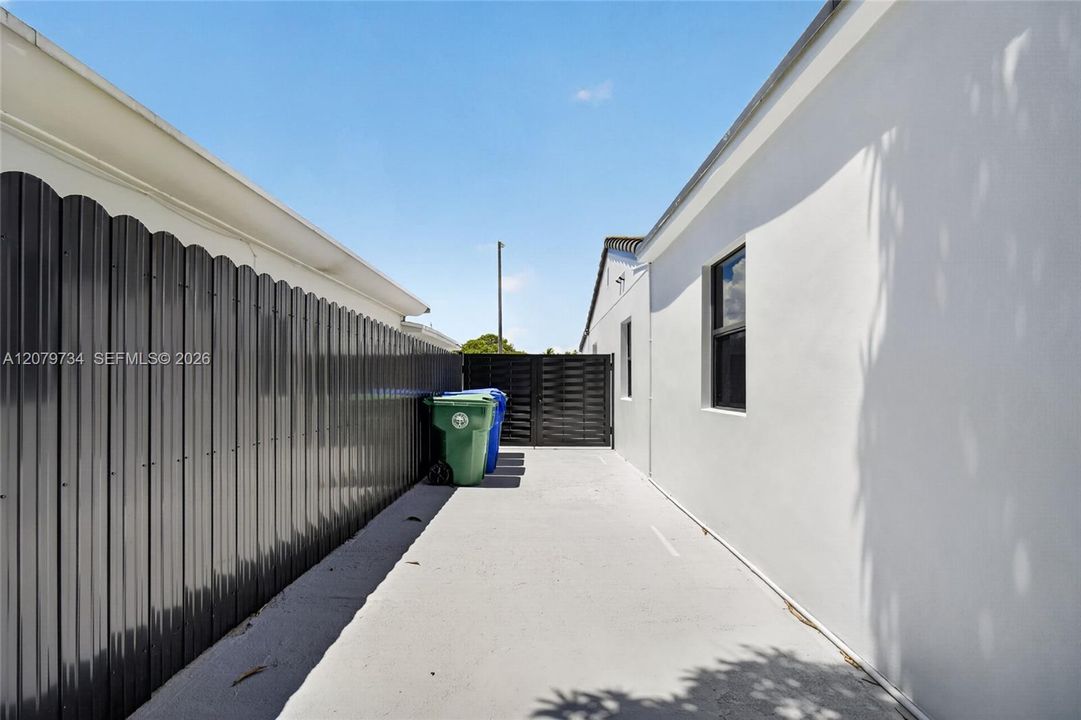 Side yard