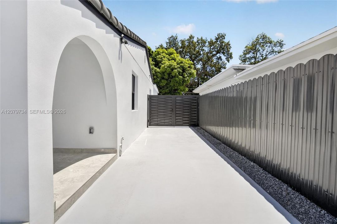 Side yard