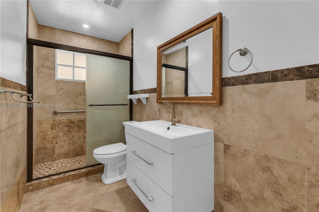 For Sale: $635,000 (2 beds, 2 baths, 1118 Square Feet)