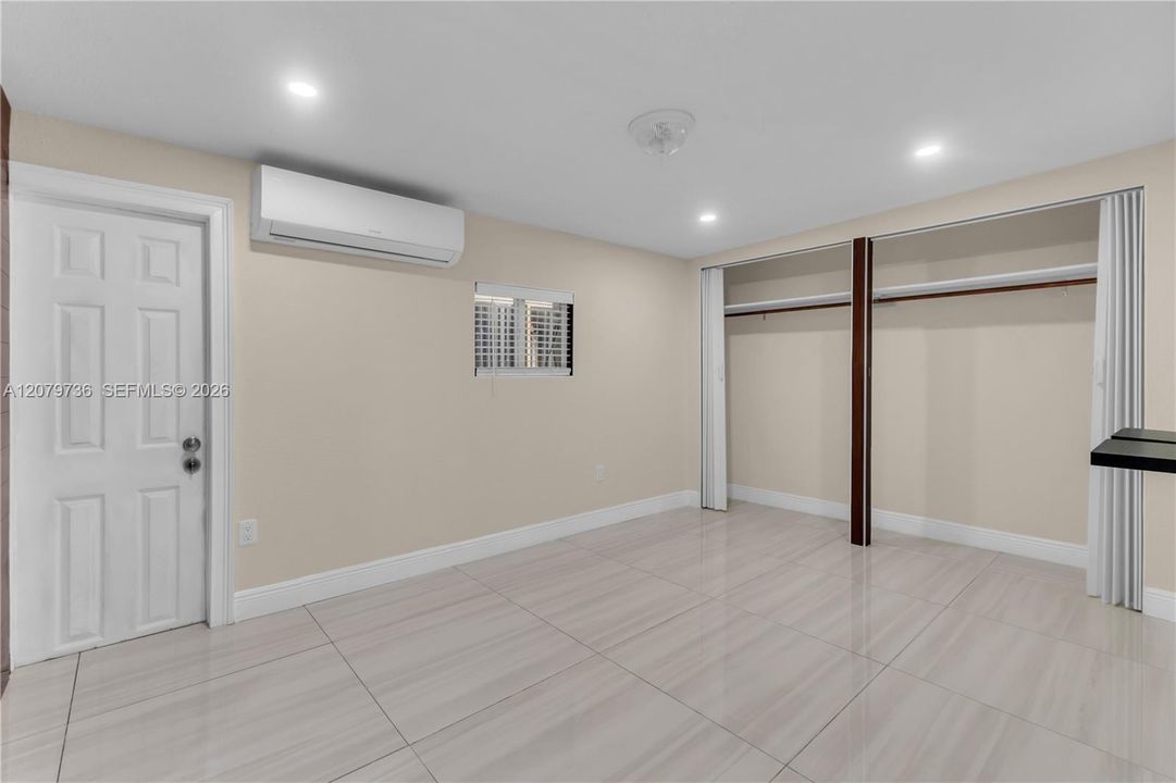 For Sale: $635,000 (2 beds, 2 baths, 1118 Square Feet)