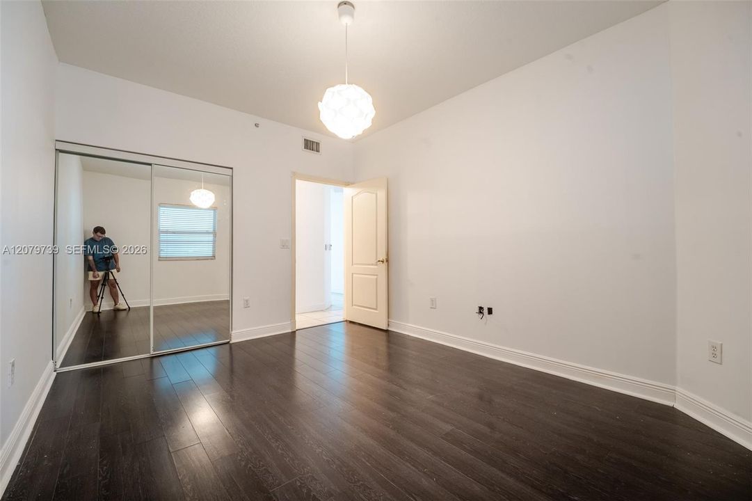For Sale: $485,000 (3 beds, 2 baths, 1700 Square Feet)