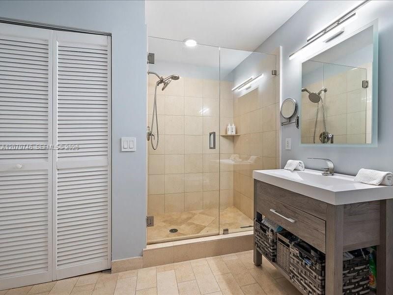 На продажу: $505,000 (1 спален, 1 ванн, 707 Квадратных фут)