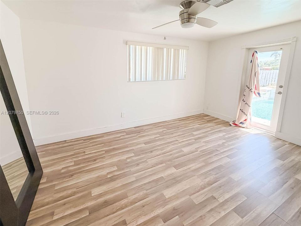 En Renta: $4,500 (3 camas, 2 baños, 1595 Pies cuadrados)