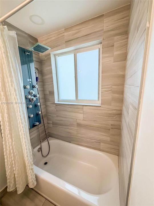 En Renta: $4,500 (3 camas, 2 baños, 1595 Pies cuadrados)
