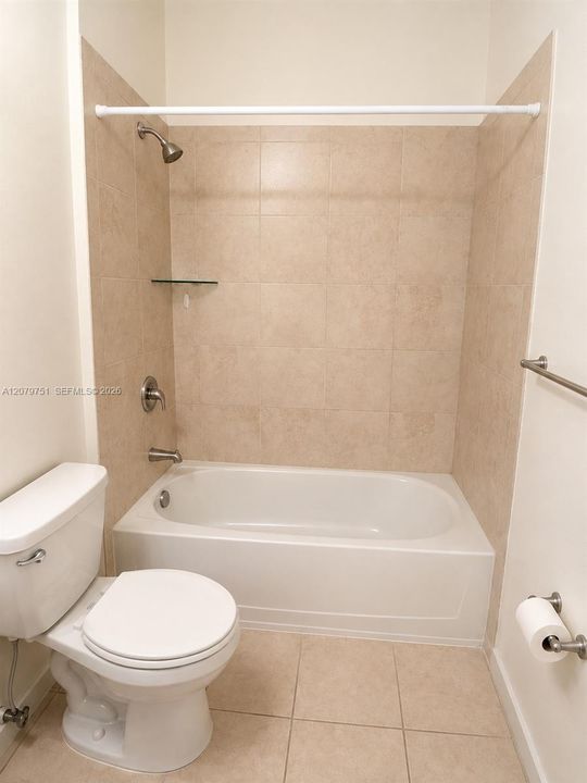 En Renta: $3,600 (3 camas, 2 baños, 1701 Pies cuadrados)