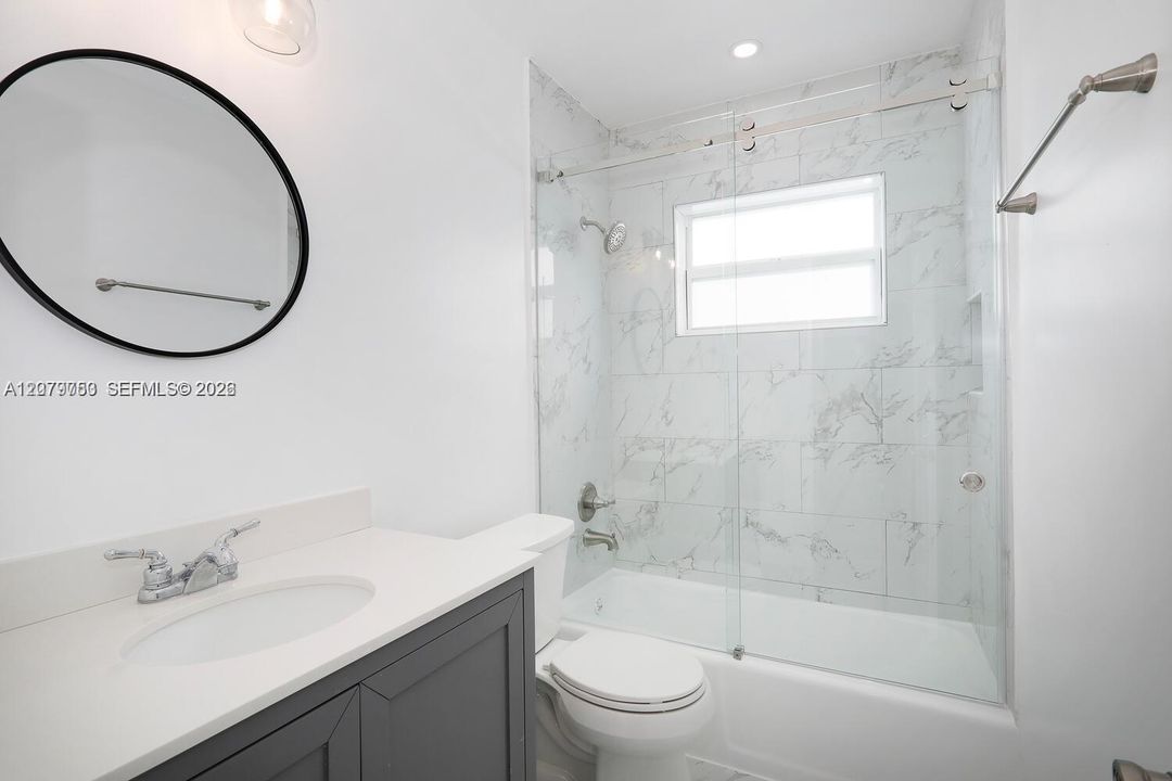 For Rent: $3,500 (2 beds, 2 baths, 1400 Square Feet)