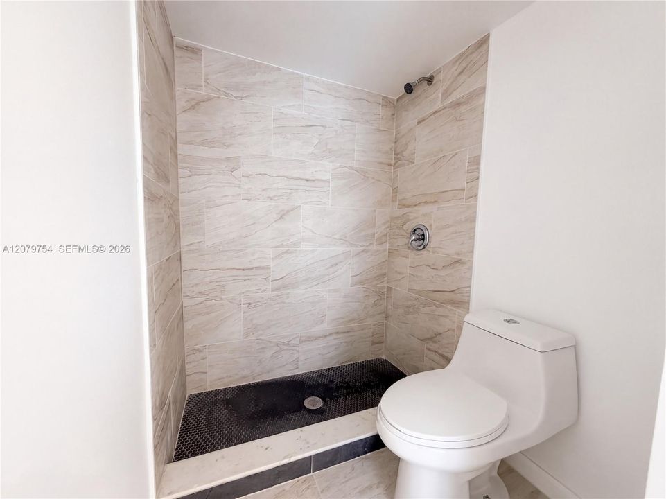 For Sale: $340,000 (2 beds, 2 baths, 1320 Square Feet)