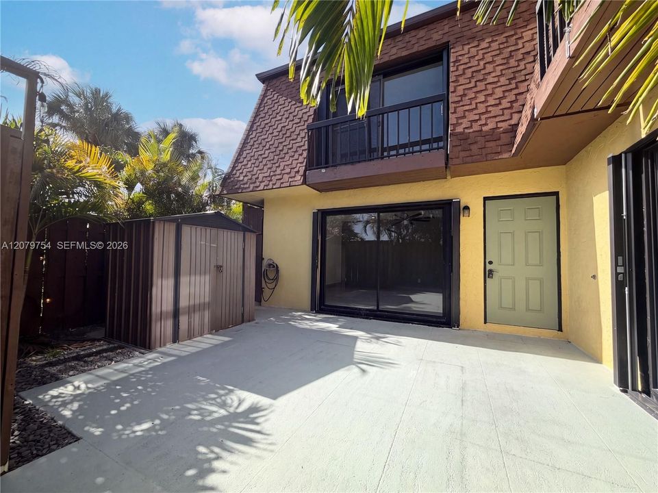 For Sale: $340,000 (2 beds, 2 baths, 1320 Square Feet)