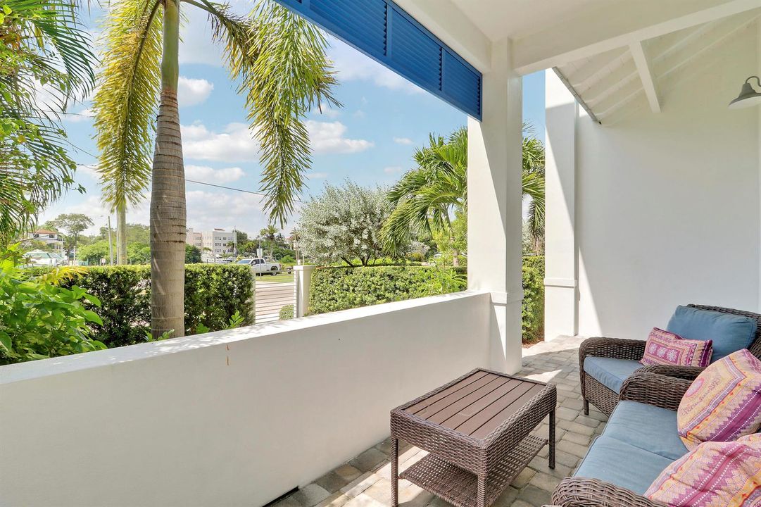 Covered Front Porch