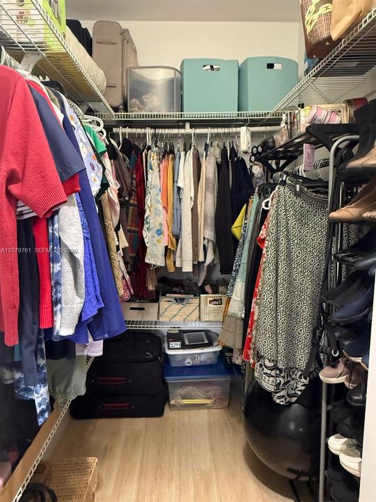 MASTER CLOSET