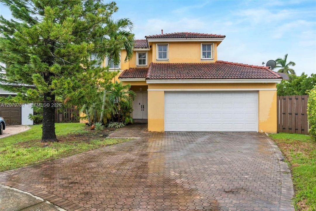 На продажу: $639,900 (4 спален, 2 ванн, 2338 Квадратных фут)