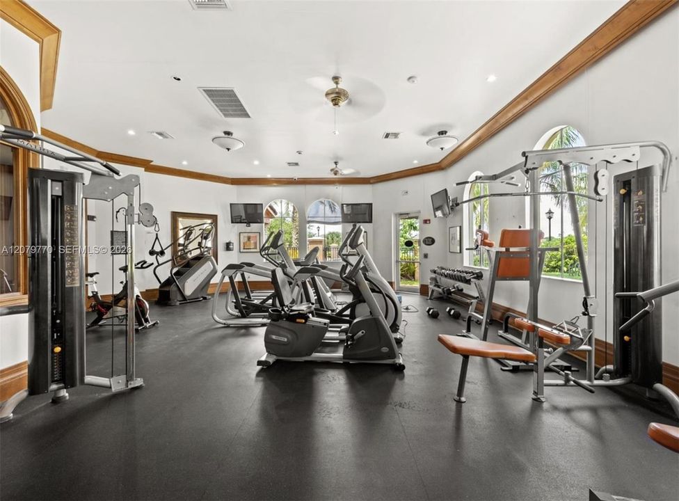 For Rent: $2,200 (1 beds, 1 baths, 775 Square Feet)