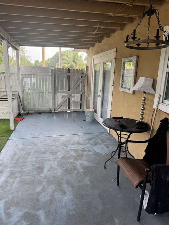 For Rent: $1,300 (0 beds, 1 baths, 1538 Square Feet)