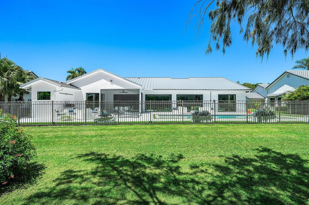 069-10574BocaWoodsLane-BocaRaton-FL-3342