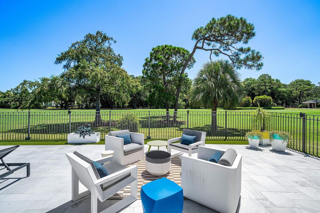 065-10574BocaWoodsLane-BocaRaton-FL-3342