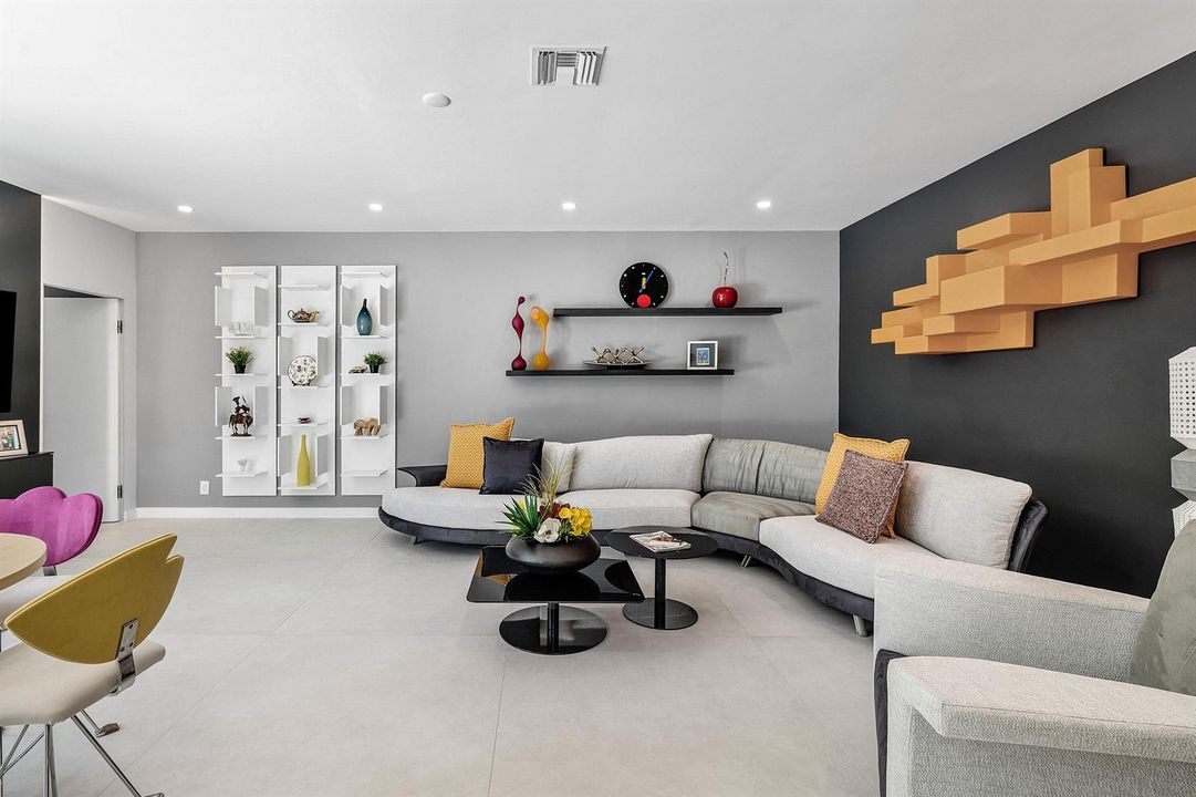 033-10574BocaWoodsLane-BocaRaton-FL-3342