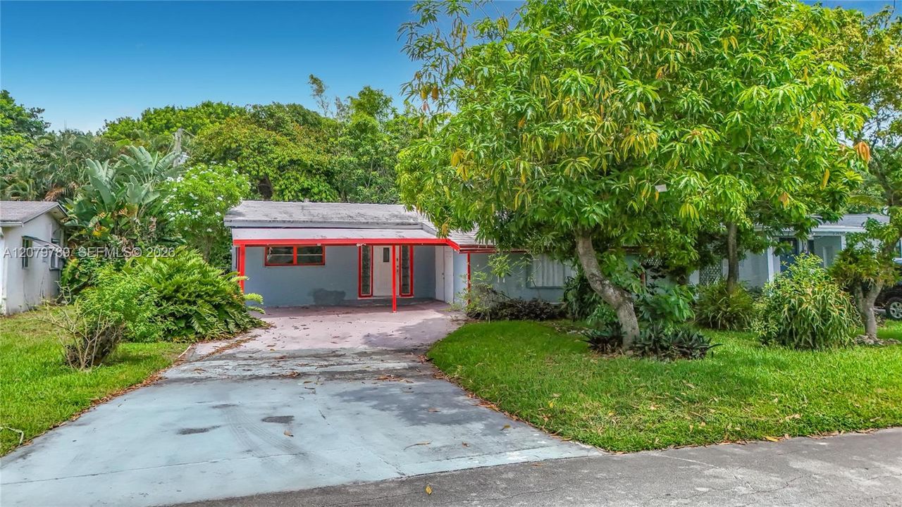 For Sale: $525,000 (3 beds, 2 baths, 1252 Square Feet)