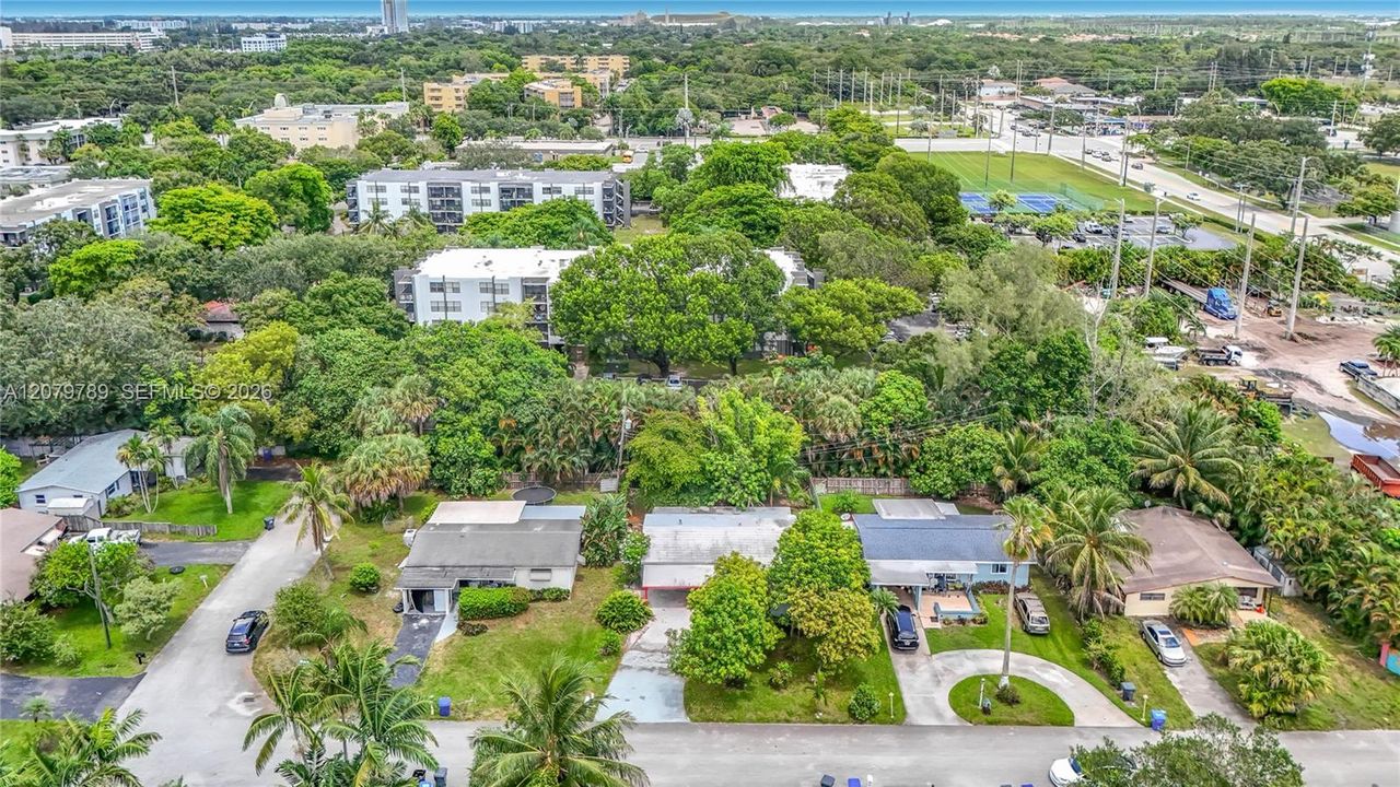 For Sale: $525,000 (3 beds, 2 baths, 1252 Square Feet)