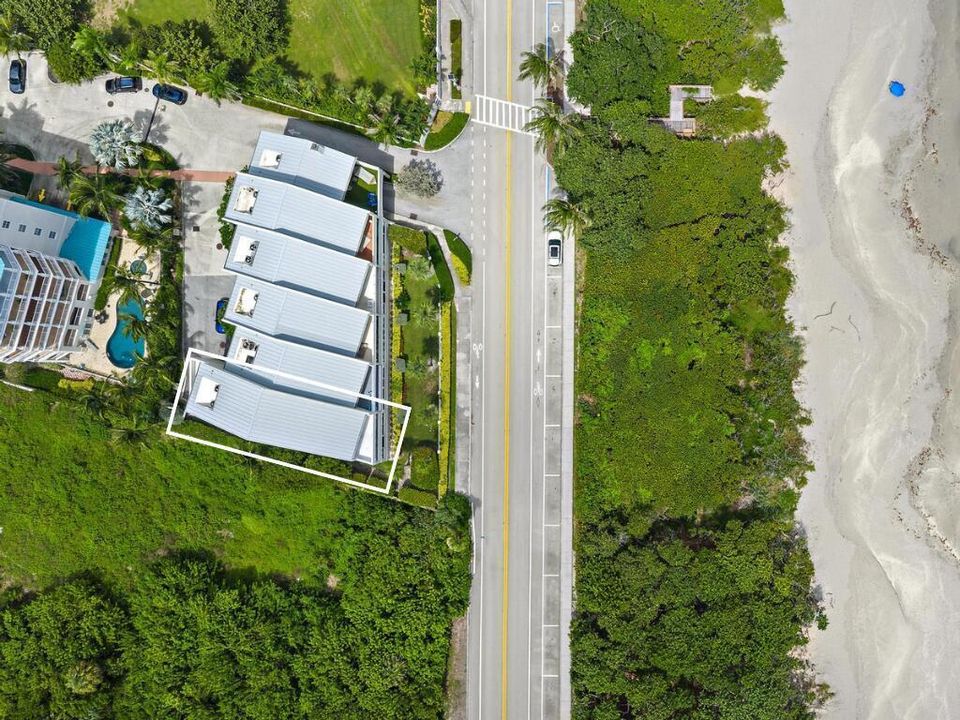 Aerial with box around unit