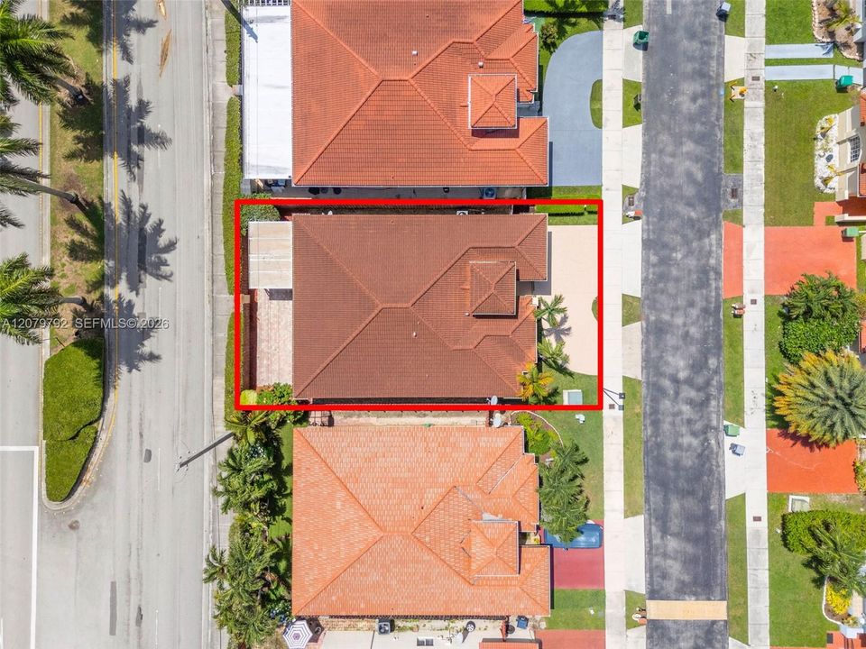 For Rent: $3,500 (4 beds, 2 baths, 2135 Square Feet)